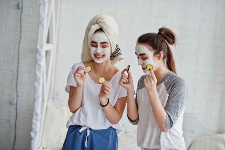 Najpomembnejši trendi za make up 2025