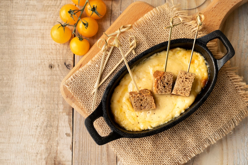 Domača polenta z ocvirki po babičino