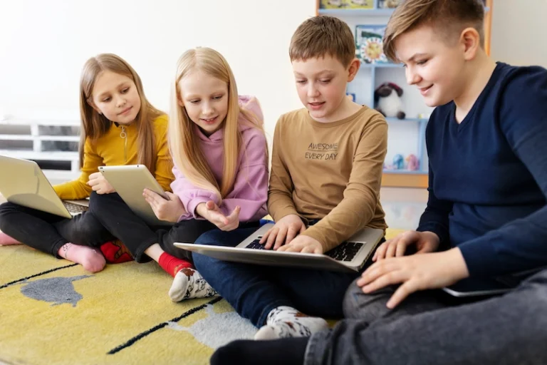 Kako aplikacije za učenje spodbujajo digitalno ustvarjalnost pri otrocih
