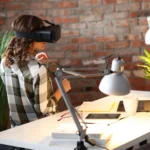 Priprave na delo v svetu virtualne in obogatene resničnosti