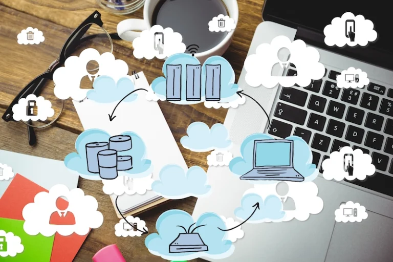 Kaj je DAO (decentralizirane avtonomne organizacije) in kako deluje?
